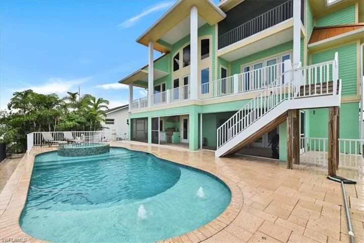 There is lots of space for outdoor entertaining.