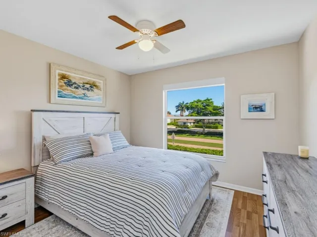 1378 Mainsail Dr 1721, Naples, Florida 34114