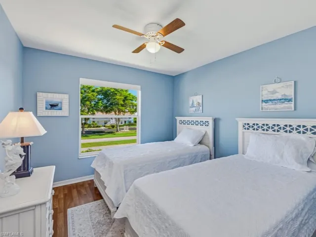 1378 Mainsail Dr 1721, Naples, Florida 34114