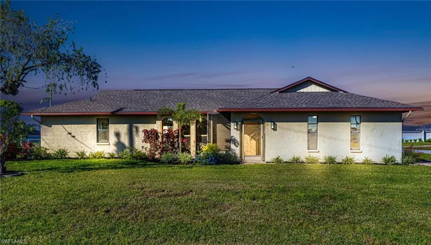 1013 Ne 11th St, Cape Coral Fl 33909