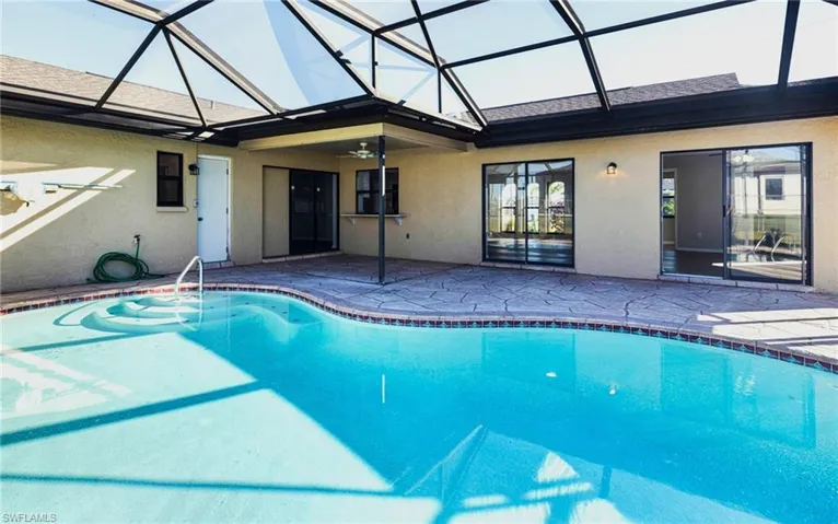 1013 Ne 11th St, Cape Coral Fl 33909