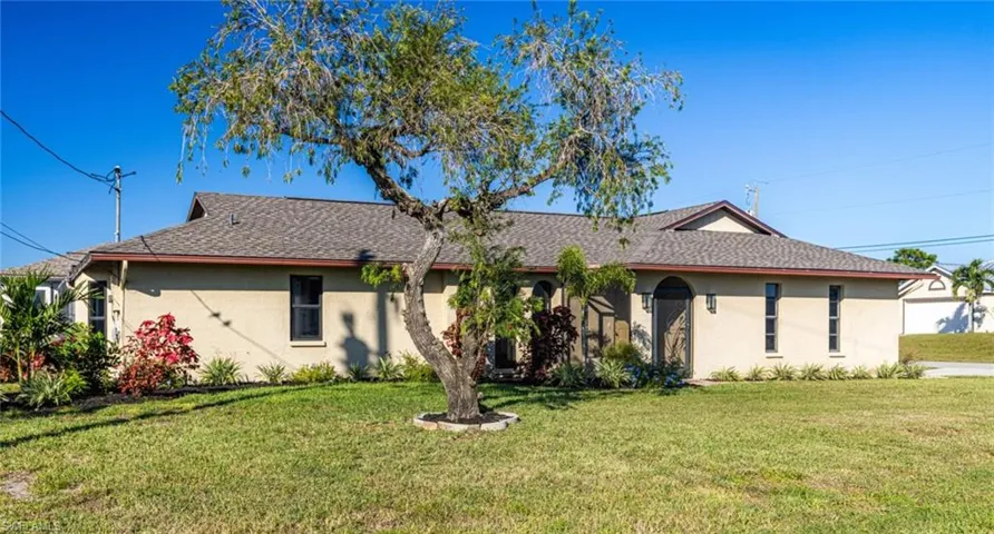 1013 Ne 11th St, Cape Coral Fl 33909