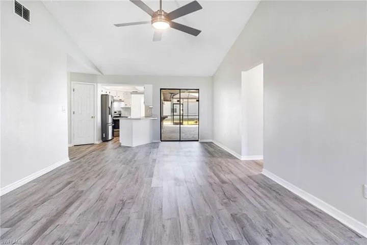1013 Ne 11th St, Cape Coral Fl 33909
