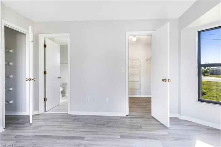 1013 Ne 11th St, Cape Coral Fl 33909