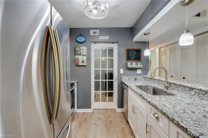 9540  Green Cypress  LN, Fort Myers, FL 33905