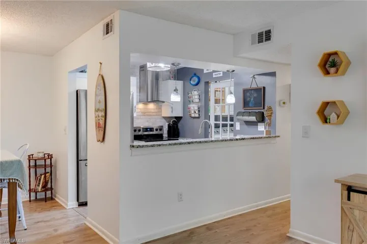 9540  Green Cypress  LN, Fort Myers, FL 33905