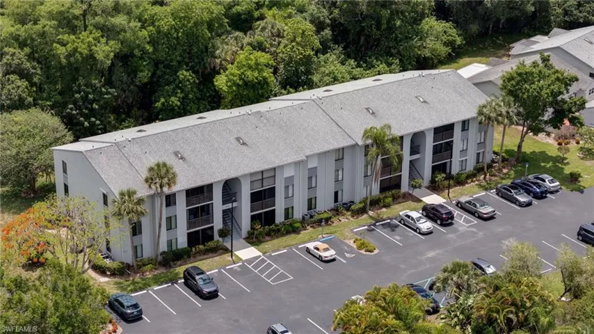 9540  Green Cypress  LN, Fort Myers, FL 33905