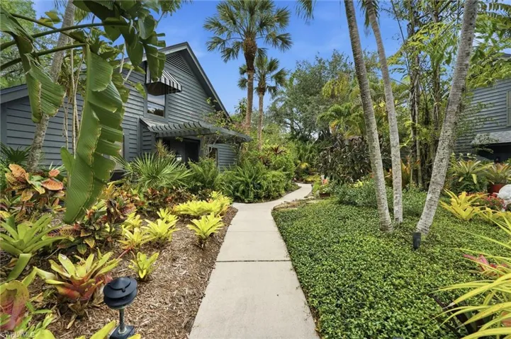 1245 Solana Rd, Naples, Florida 34103