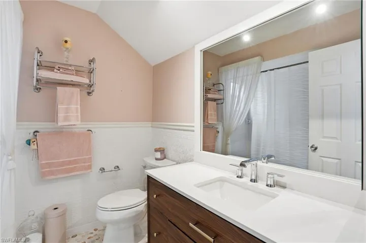 1245 Solana Rd, Naples, Florida 34103