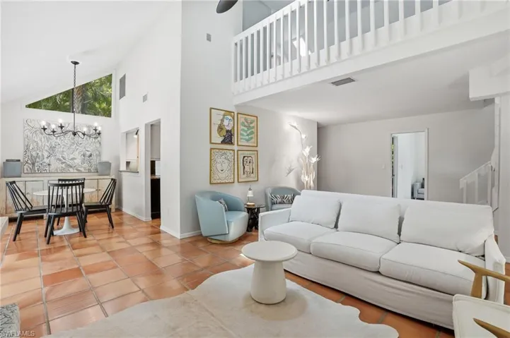 1245 Solana Rd, Naples, Florida 34103