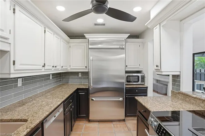 1245 Solana Rd, Naples, Florida 34103