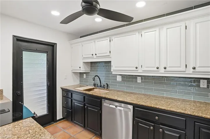1245 Solana Rd, Naples, Florida 34103
