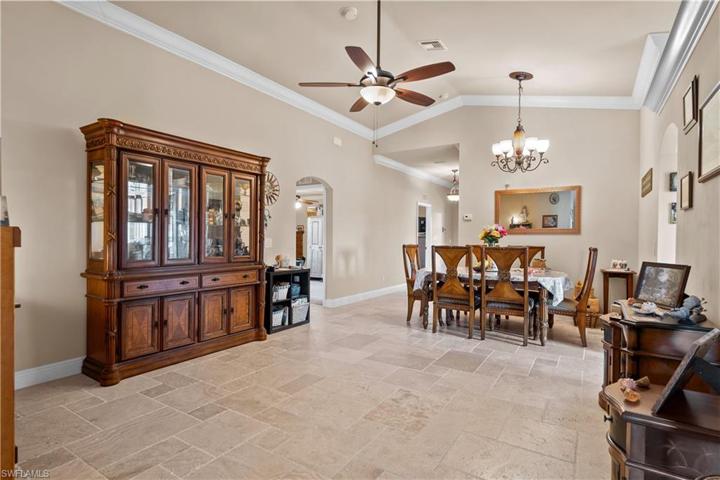 4285  20th NE ST, Naples, FL 34120