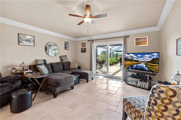 4285  20th NE ST, Naples, FL 34120