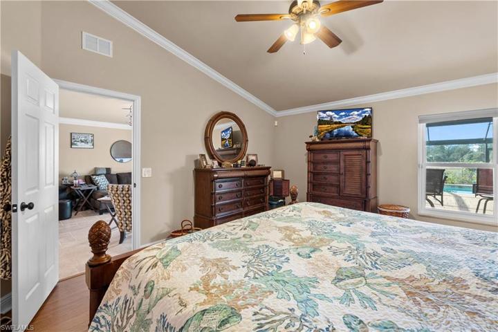 4285  20th NE ST, Naples, FL 34120