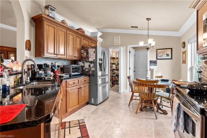 4285  20th NE ST, Naples, FL 34120
