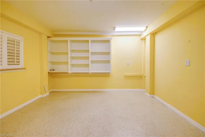 Home office, hobby room or fly tying room