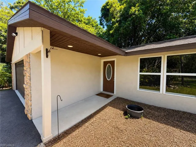 4980 Coral Wood Dr, Naples, Florida 34119