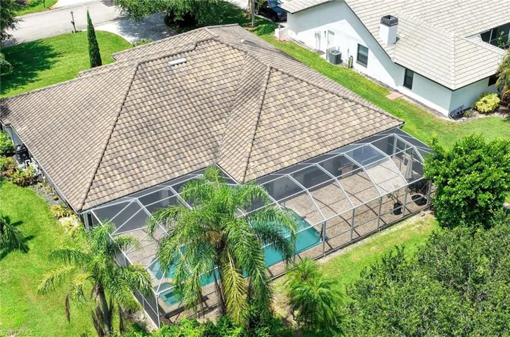 196 Palmetto Dunes Cir, Naples, Florida 34113