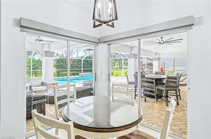 196 Palmetto Dunes Cir, Naples, Florida 34113