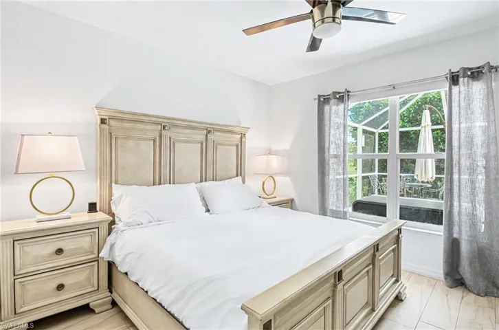 196 Palmetto Dunes Cir, Naples, Florida 34113