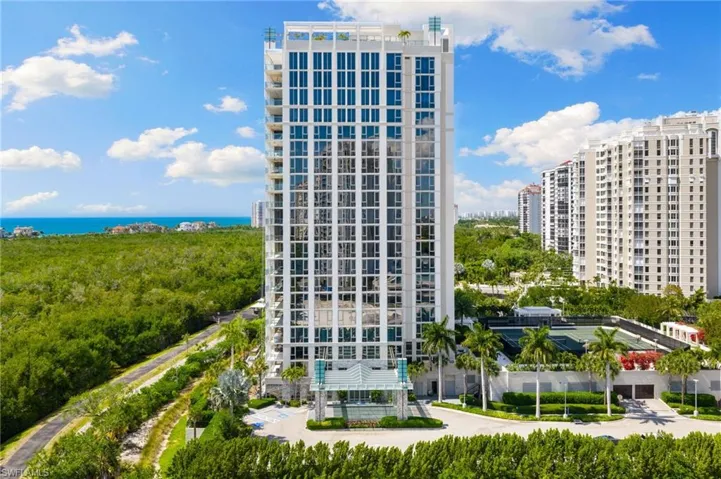 6897 Grenadier Blvd 1001, Naples, Florida 34108