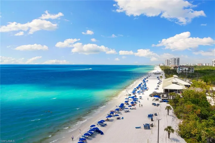 6897 Grenadier Blvd 1001, Naples, Florida 34108