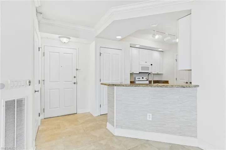 2825 Palm Beach Blvd 519, Fort Myers, Florida 33916