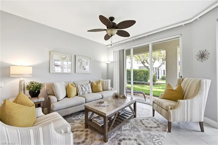 300 L Ambiance Cir 102, Naples, Florida 34108