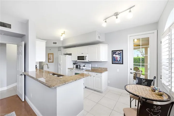 300 L Ambiance Cir 102, Naples, Florida 34108