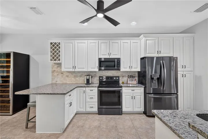 25020 Divot Dr, Bonita Springs, Florida 34135