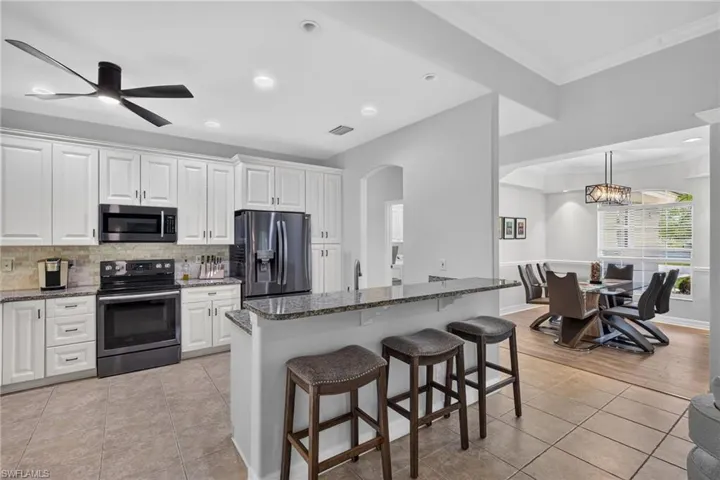 25020 Divot Dr, Bonita Springs, Florida 34135