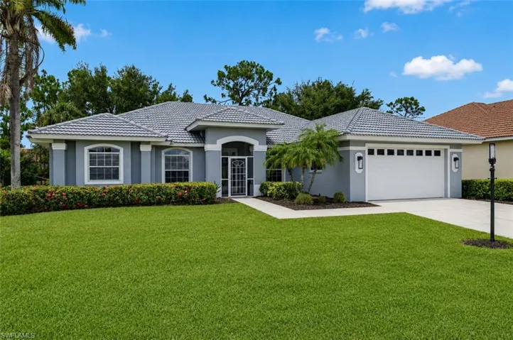 25020 Divot Dr, Bonita Springs, Florida 34135