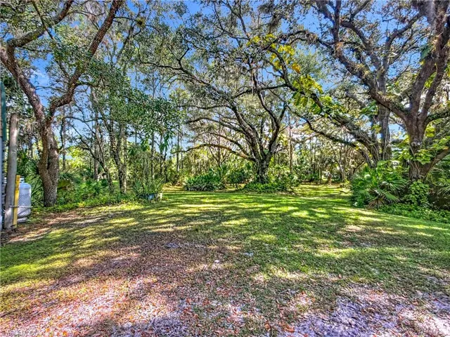 1432  Silver Lake  RD, Labelle, FL 33935