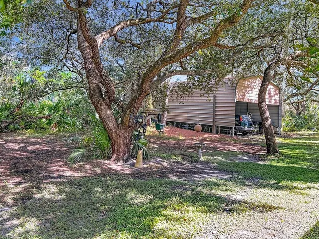 1432  Silver Lake  RD, Labelle, FL 33935