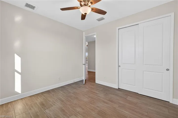 615 Sw 26th Ter, Cape Coral, Florida 33914