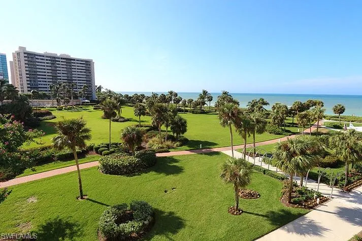 4041  Gulf Shore N BLVD, Naples, FL 34103