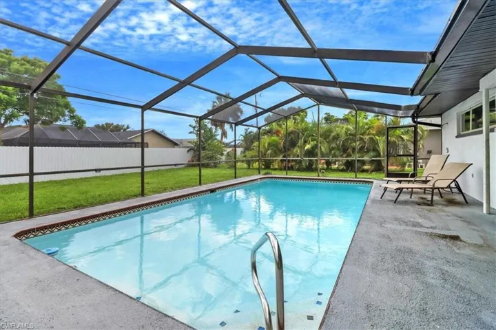 1510 33rd St, Cape Coral, Florida 33904