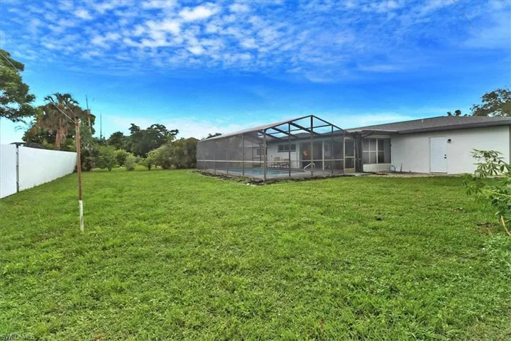 1510 33rd St, Cape Coral, Florida 33904
