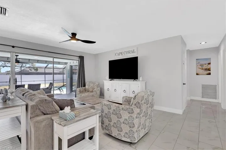 1510 33rd St, Cape Coral, Florida 33904