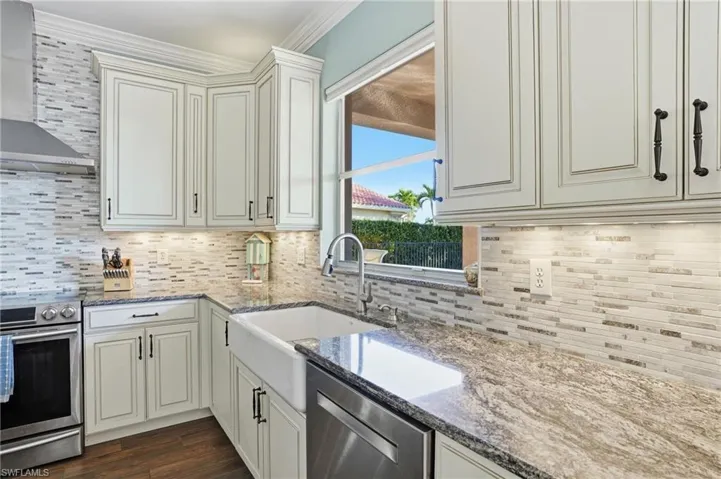 1870 Ivory Cane Pt, Naples, Florida 34119
