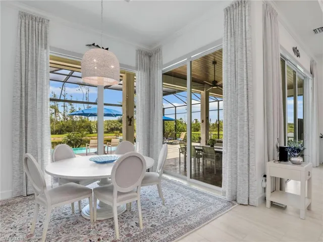 Eat-in Kitchen - Beautiful Views!