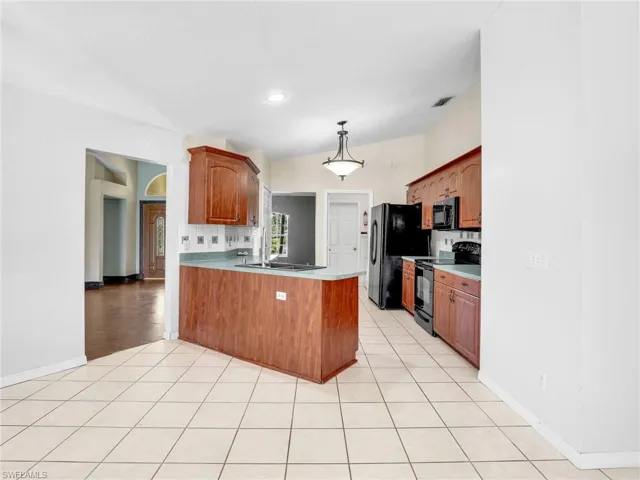 1775  47th NE AVE, Naples, FL 34120