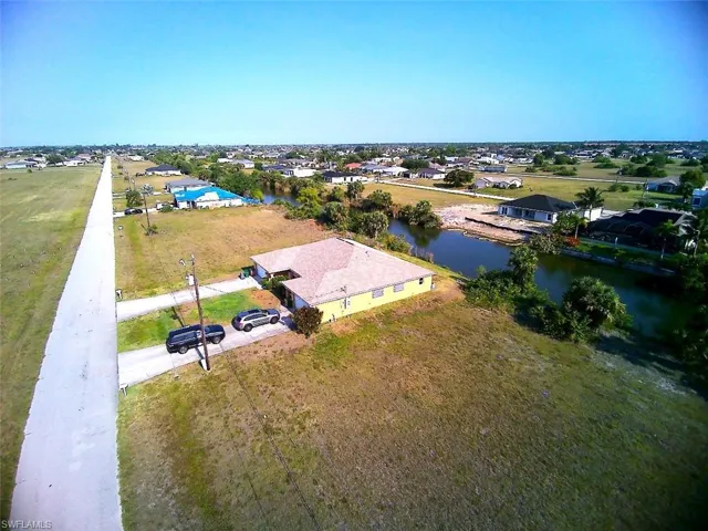 2011-2013 NE 17th  TER, Cape Coral, FL 33909
