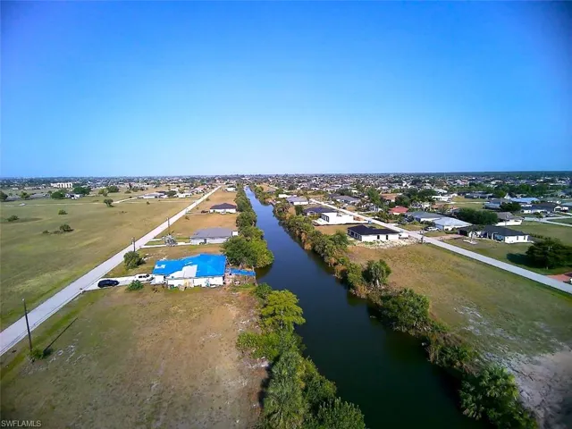 2011-2013 NE 17th  TER, Cape Coral, FL 33909