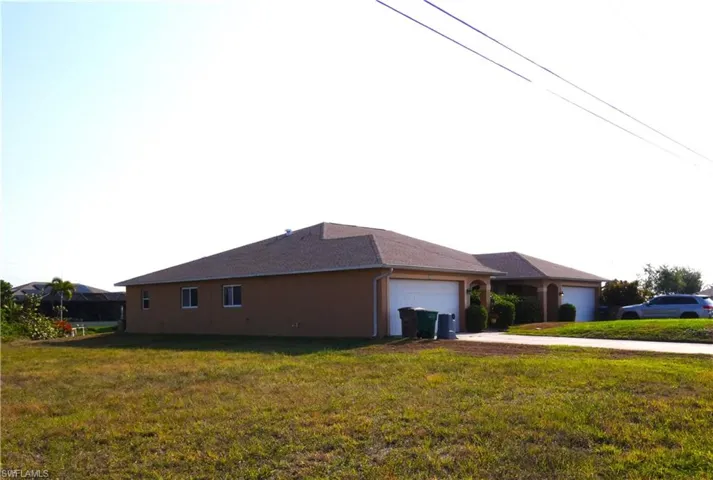 2011-2013 NE 17th  TER, Cape Coral, FL 33909