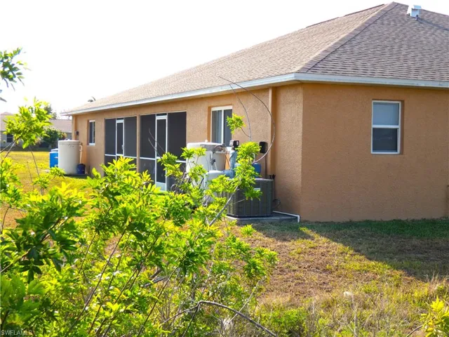2011-2013 NE 17th  TER, Cape Coral, FL 33909