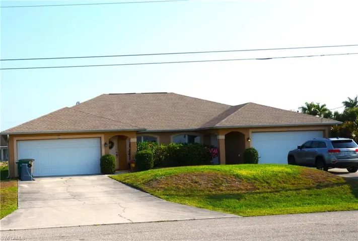 2011-2013 NE 17th  TER, Cape Coral, FL 33909