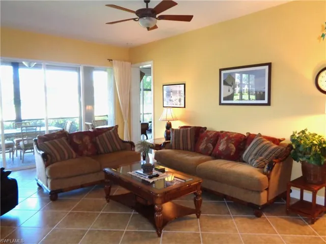 713 Regency Reserve Cir 5901, Naples, Florida 34119