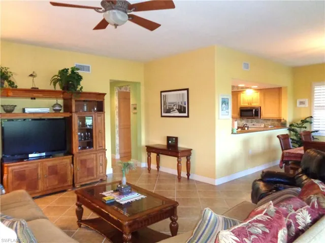 713 Regency Reserve Cir 5901, Naples, Florida 34119